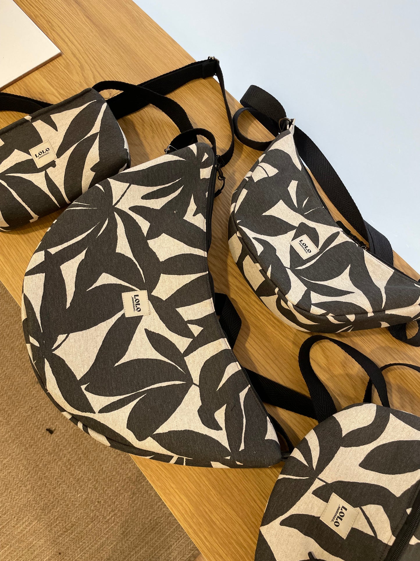 Bolso moon hojas bicolor