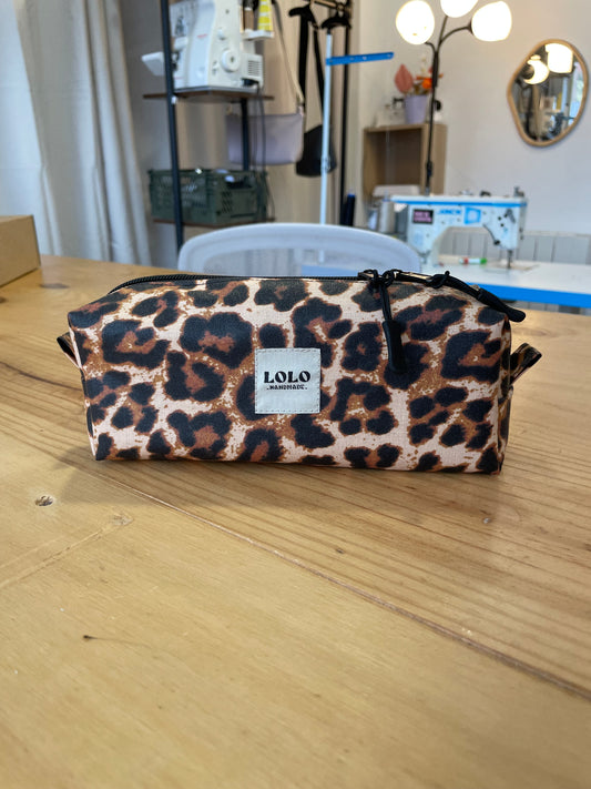 Estuche leopardo impermeable