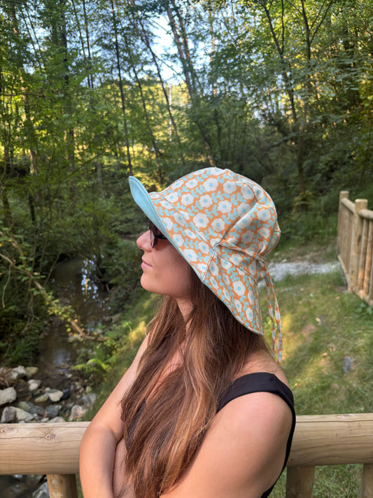 Bucket hat flores