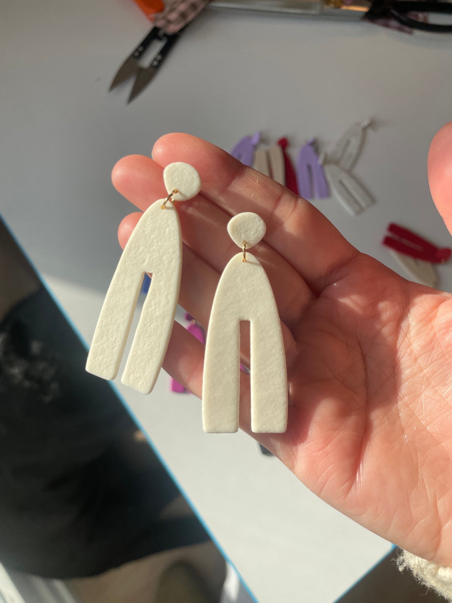 Faro blanco hueso efecto cuero