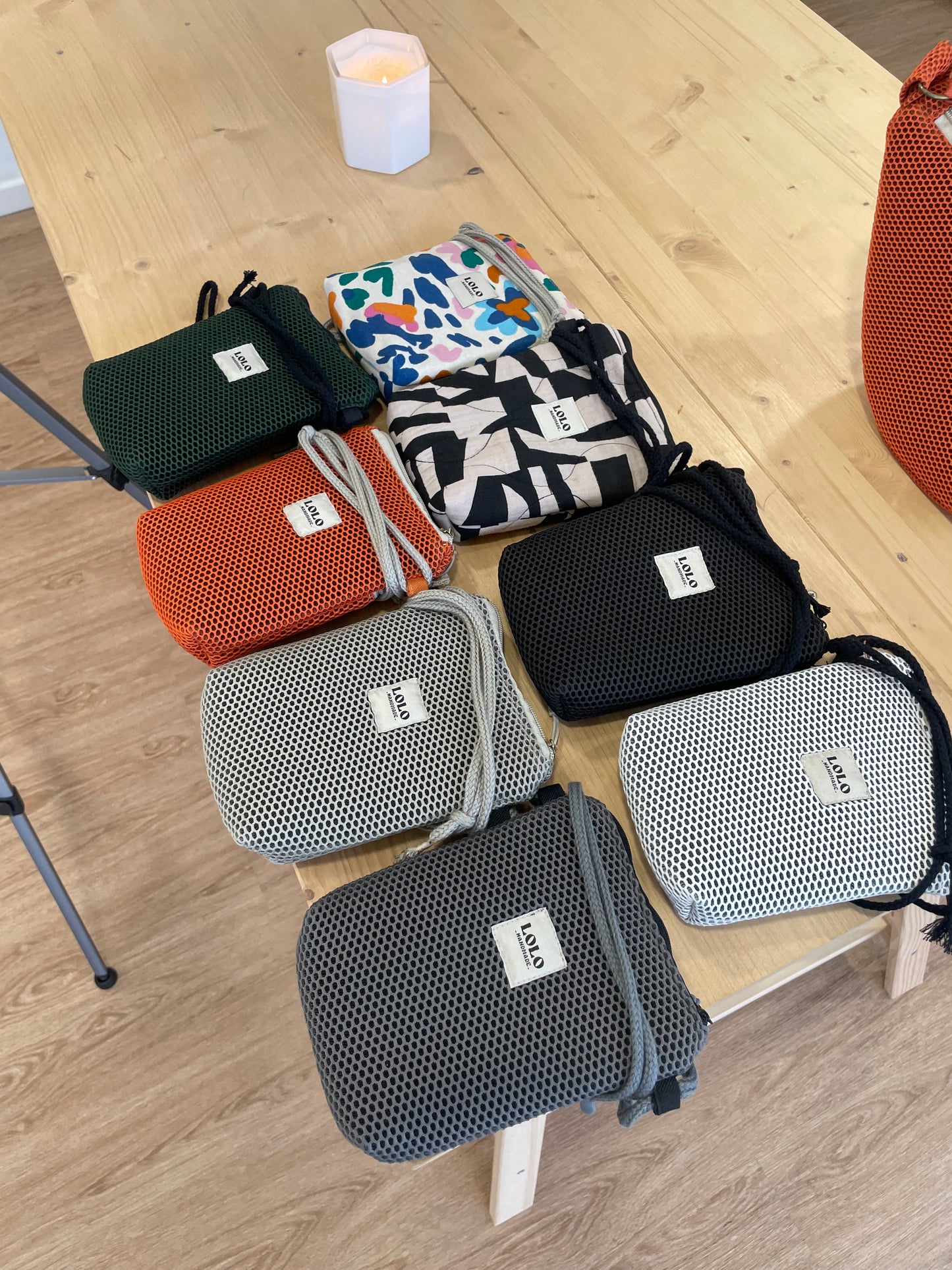 Bolso porta móvil malla 3D blanco