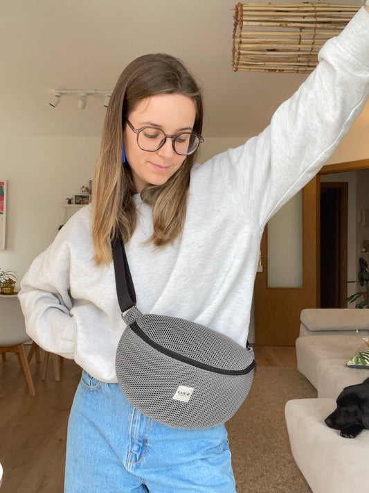 Riñonera XL malla 3D gris