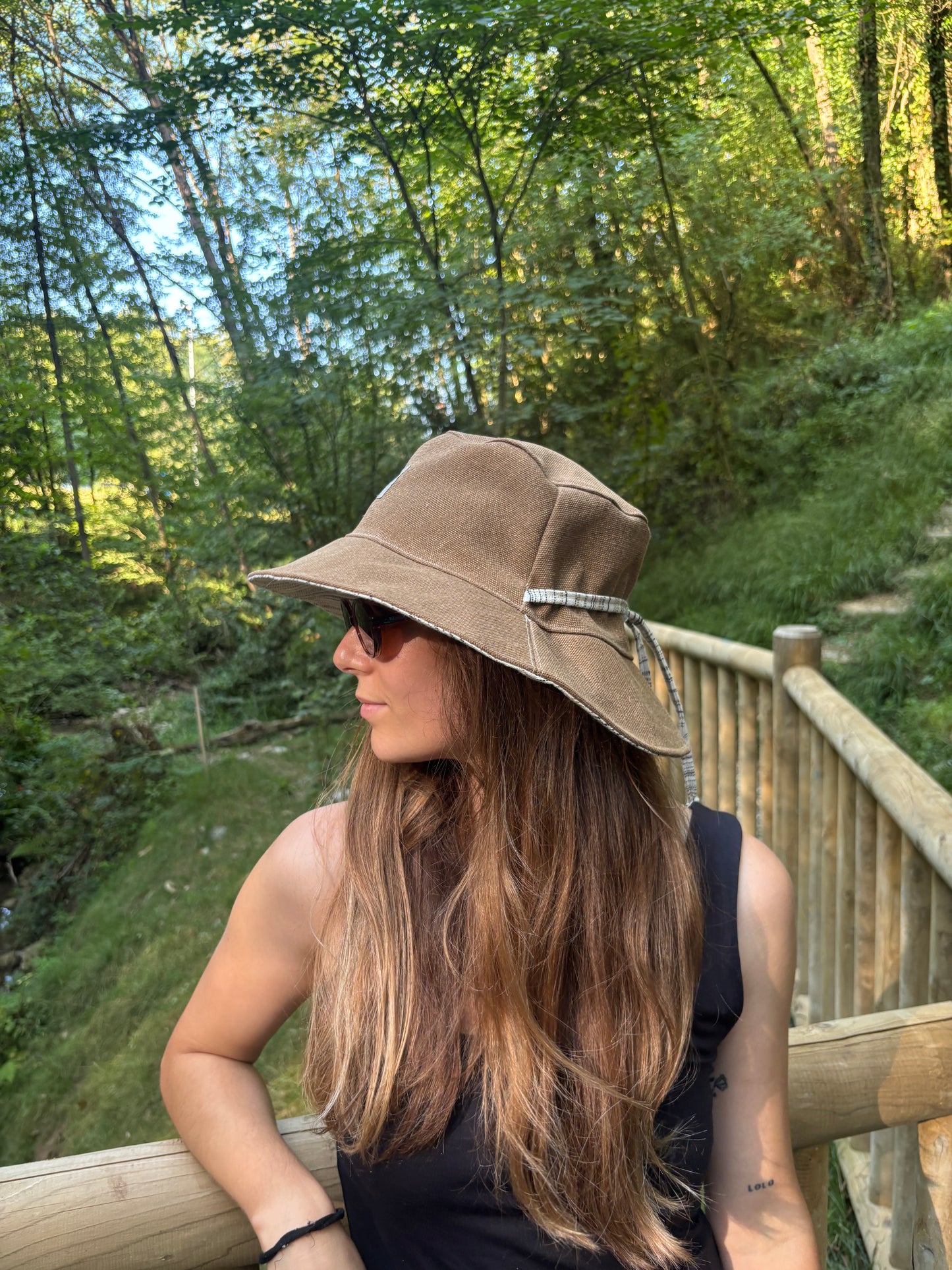 Bucket hat loneta marrón
