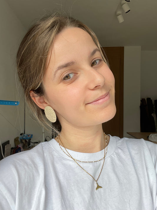 Óvalo beige efecto granulado