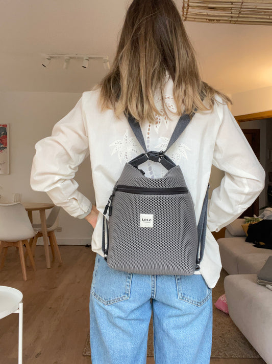 Mini bolso/mochila malla 3D gris