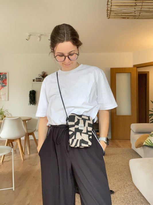 Bolso porta móvil Gernika