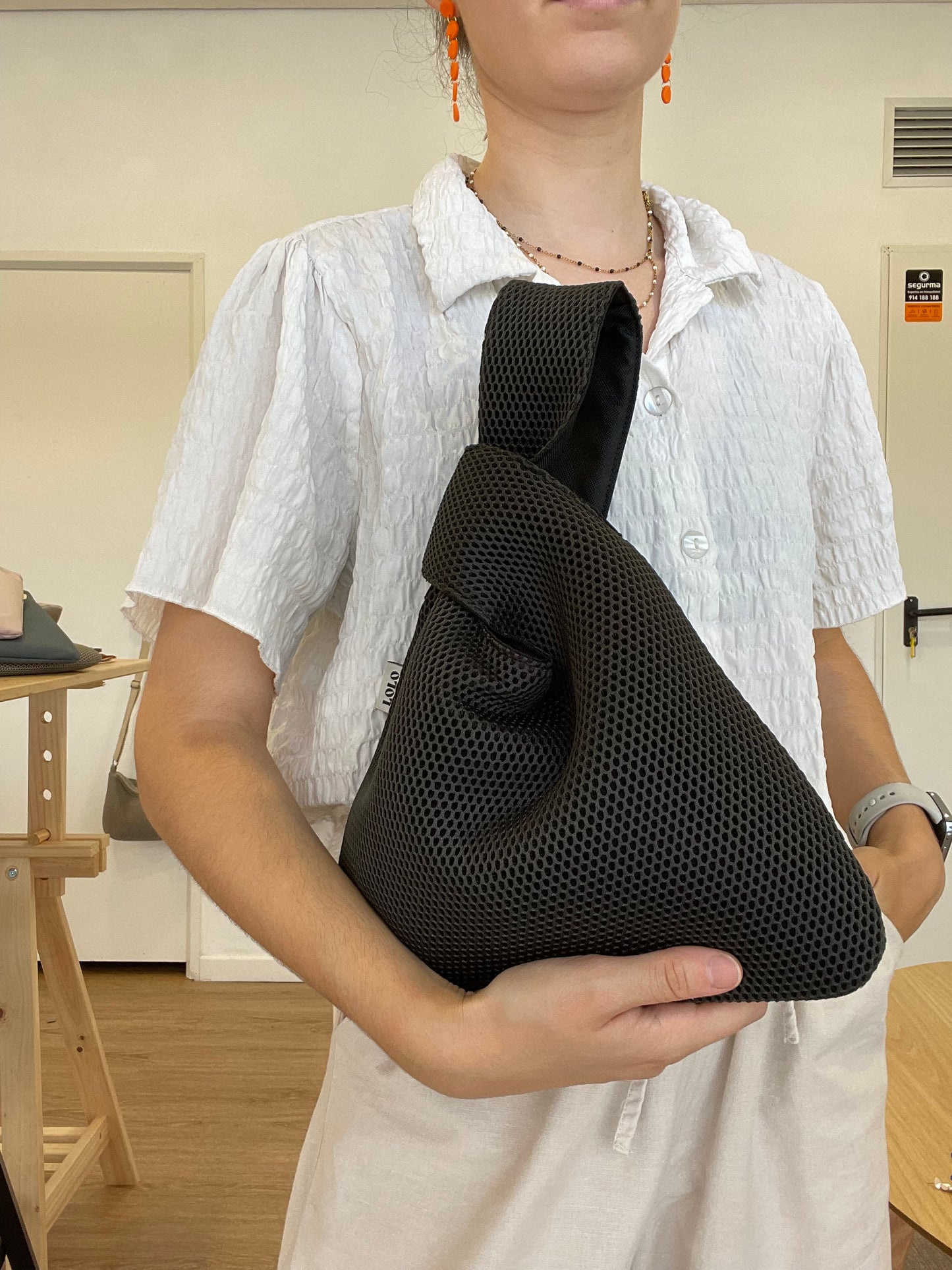 Bolso nudo malla 3D negro