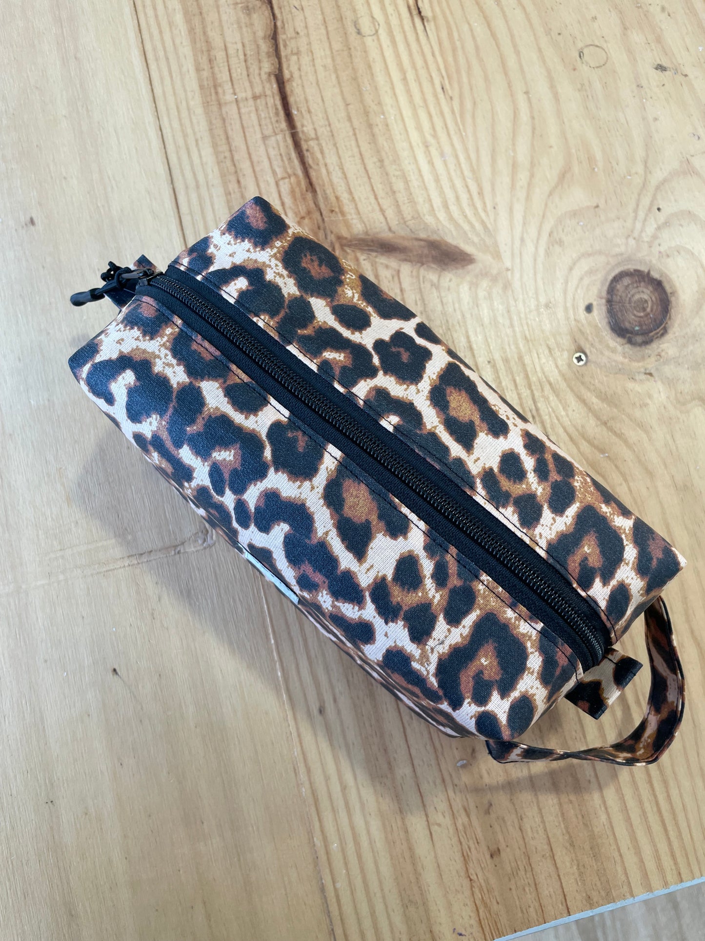 Neceser leopardo impermeable