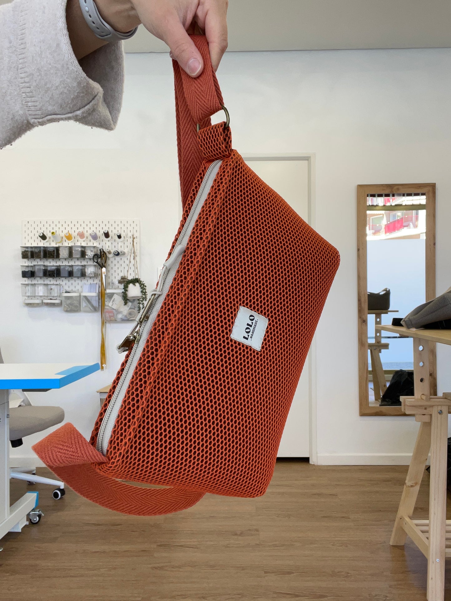 Bolso rectangular malla 3D total teja