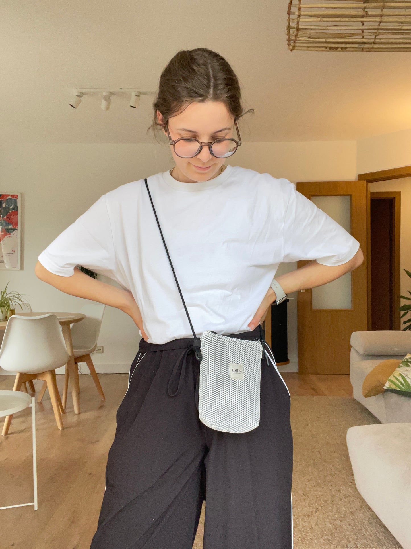 Bolso porta móvil malla 3D blanco