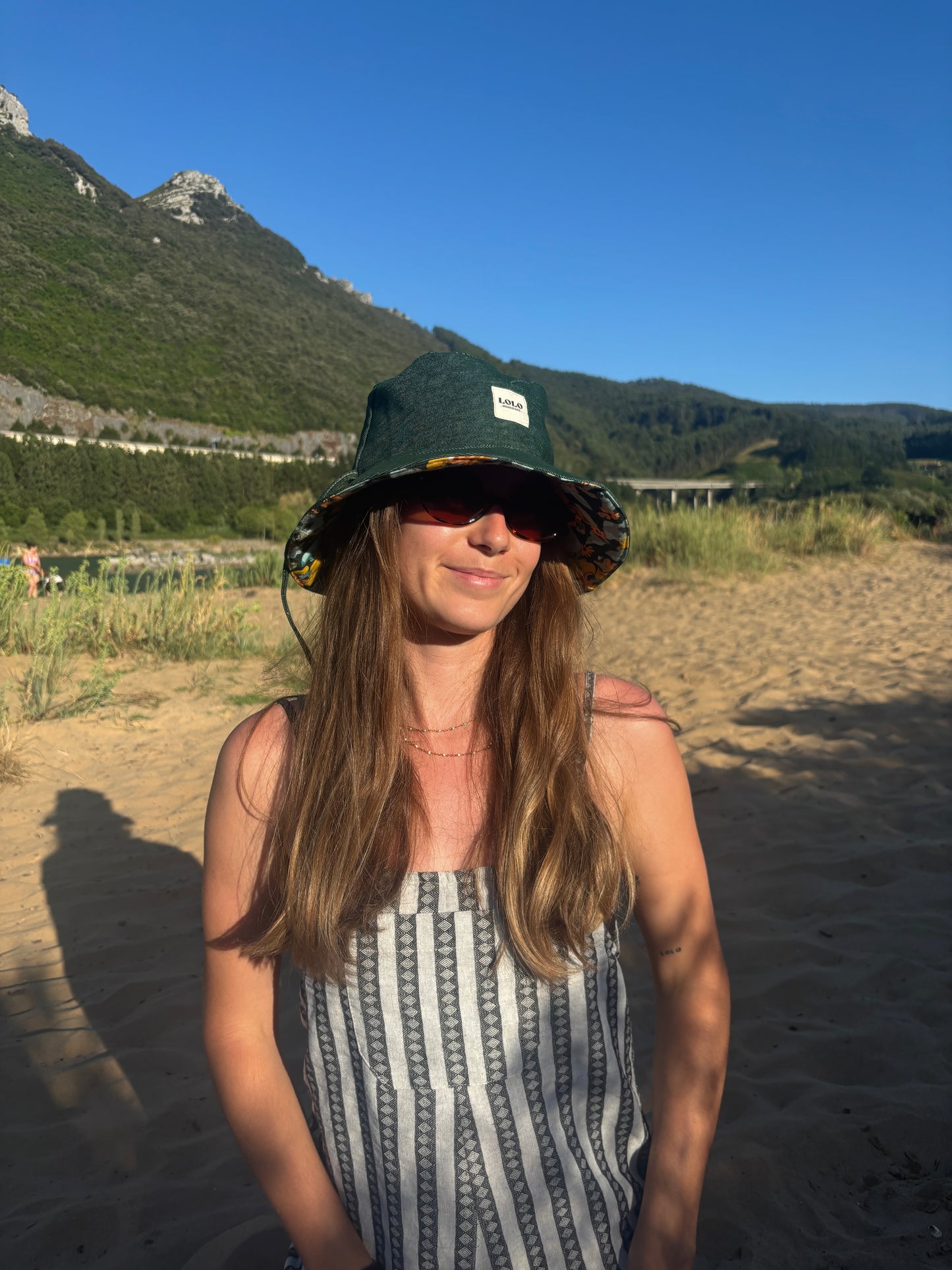 Bucket hat verde denim