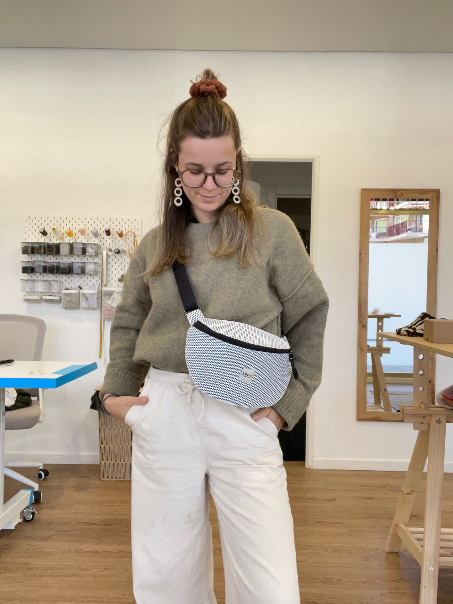 Riñonera XL malla 3D blanco