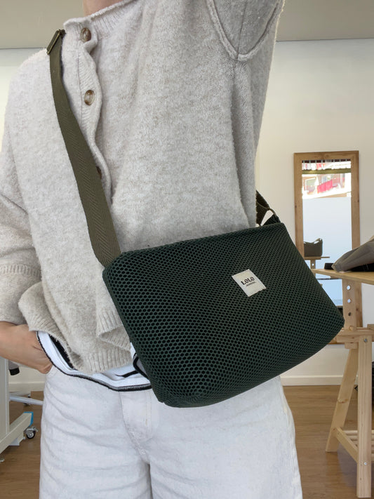 Bolso rectangular malla 3D total verde botella