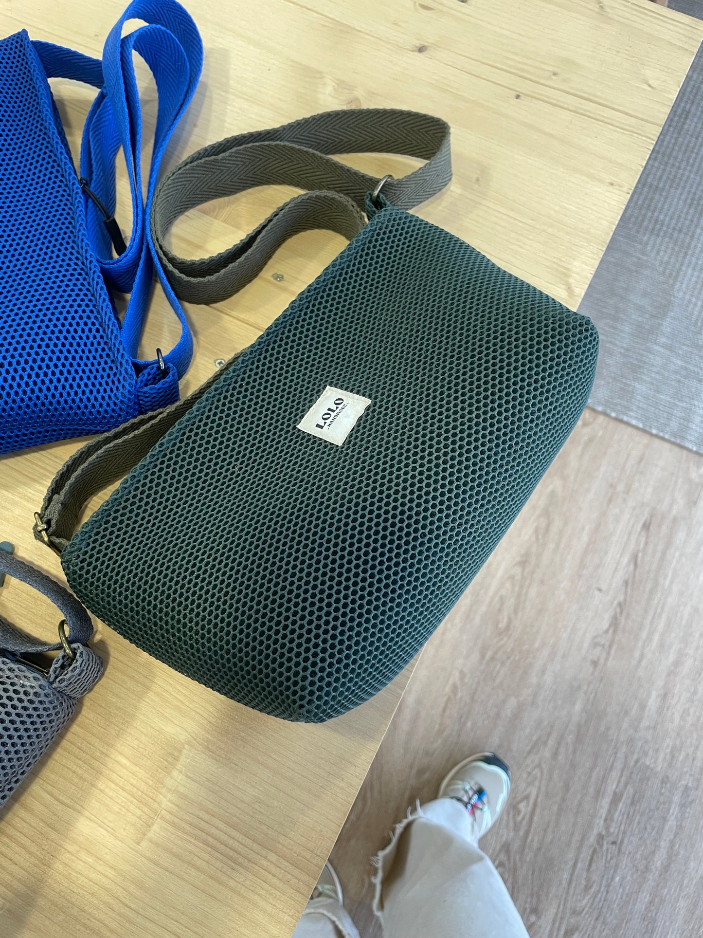 Bolso rectangular malla 3D total verde botella