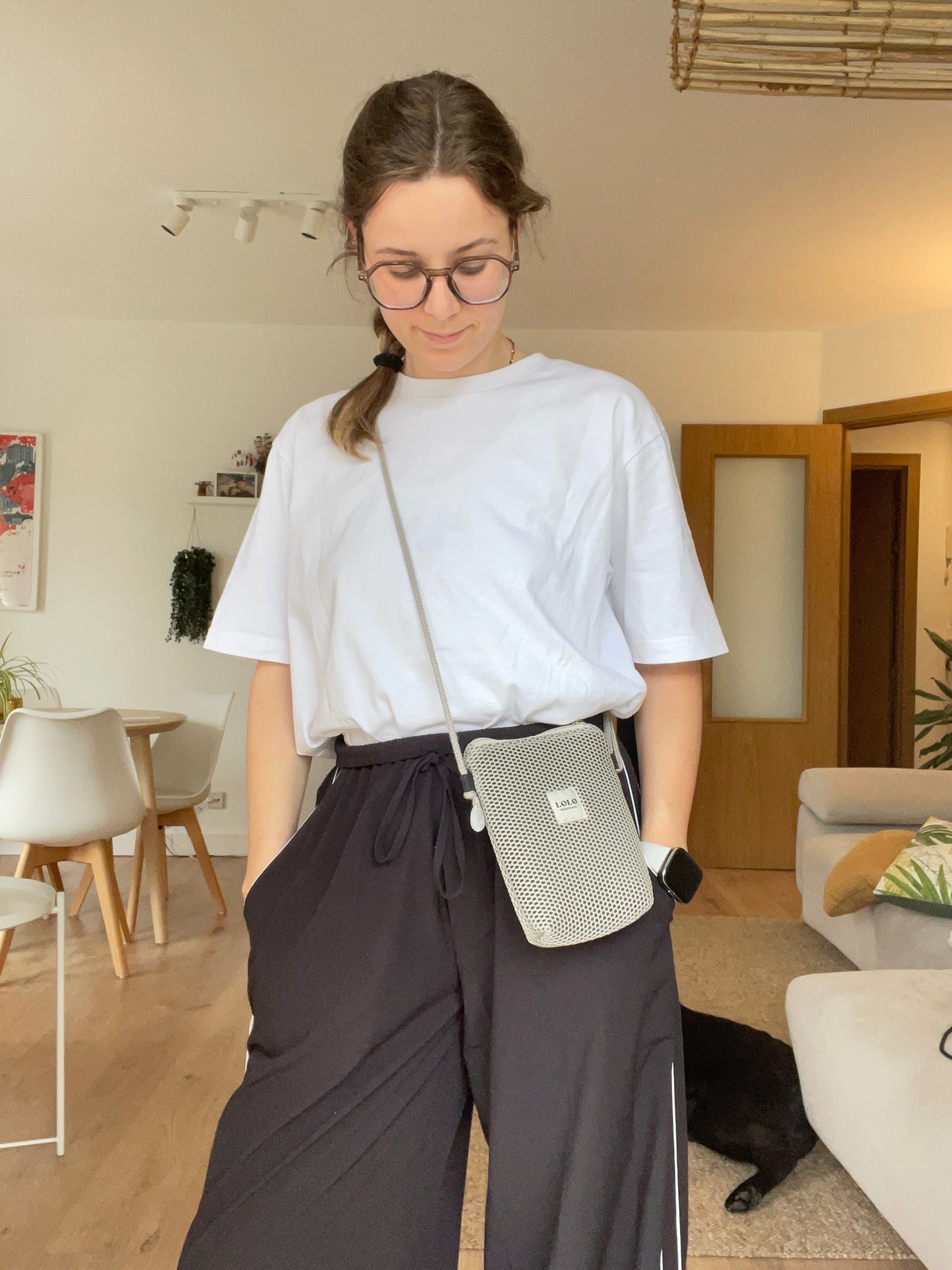 Bolso porta móvil malla 3D piedra