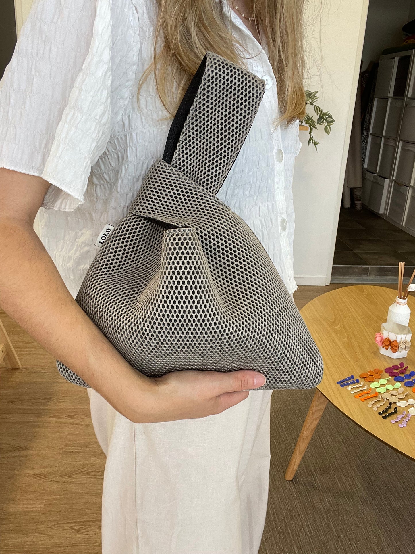 Bolso nudo malla 3D piedra