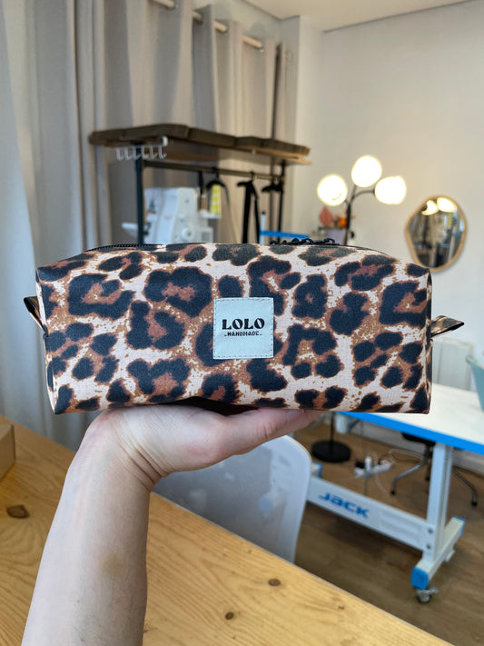 Estuche leopardo impermeable