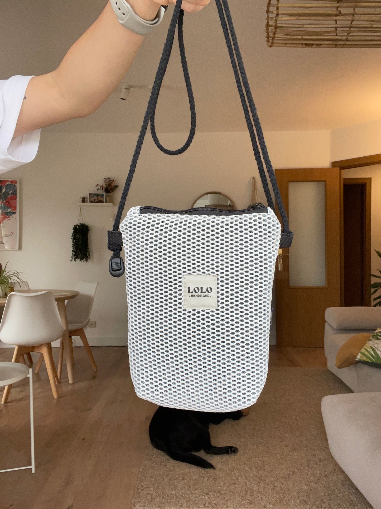 Bolso porta móvil malla 3D blanco