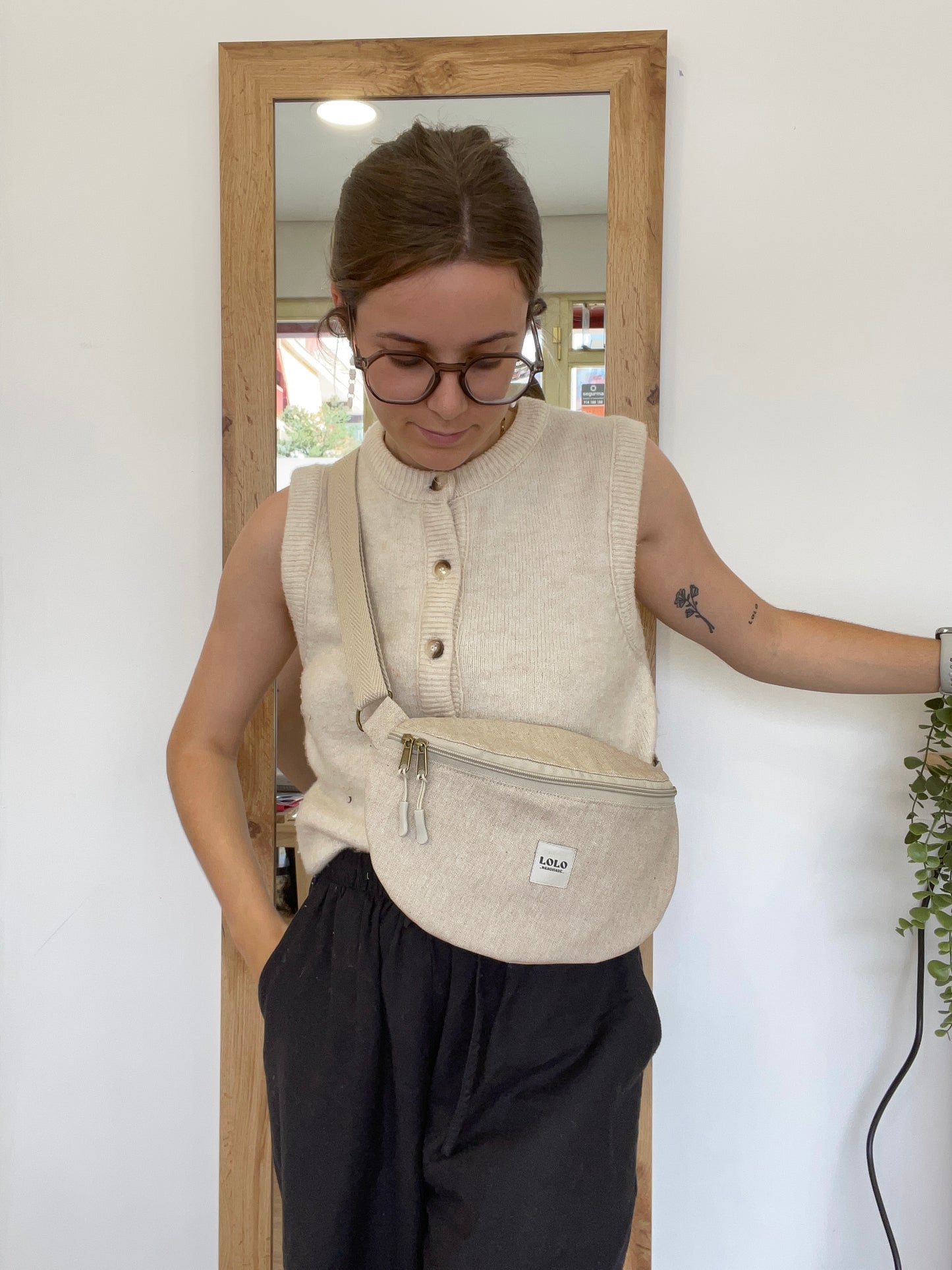 Riñonera XL beige efecto lino impermeable