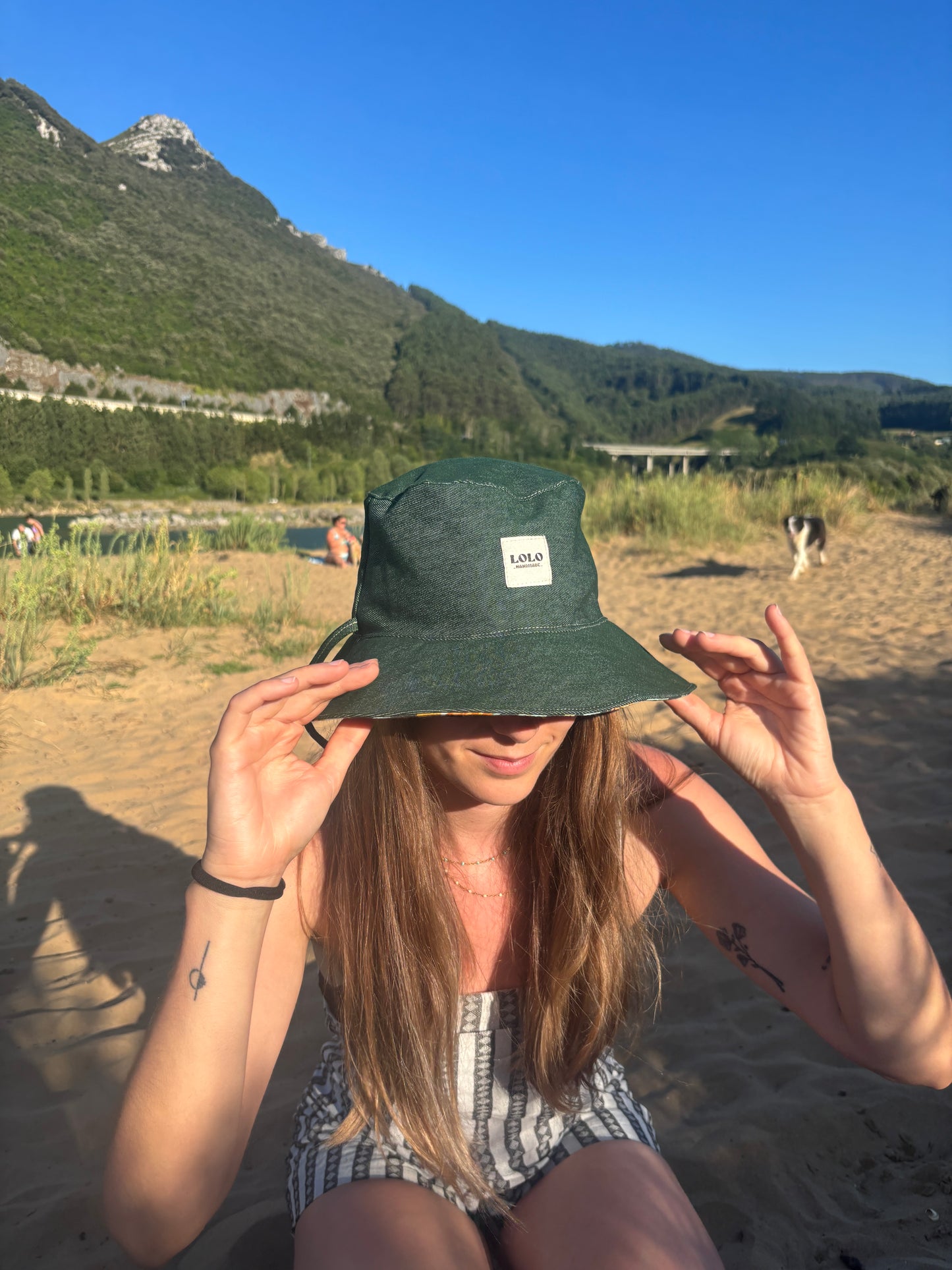 Bucket hat verde denim