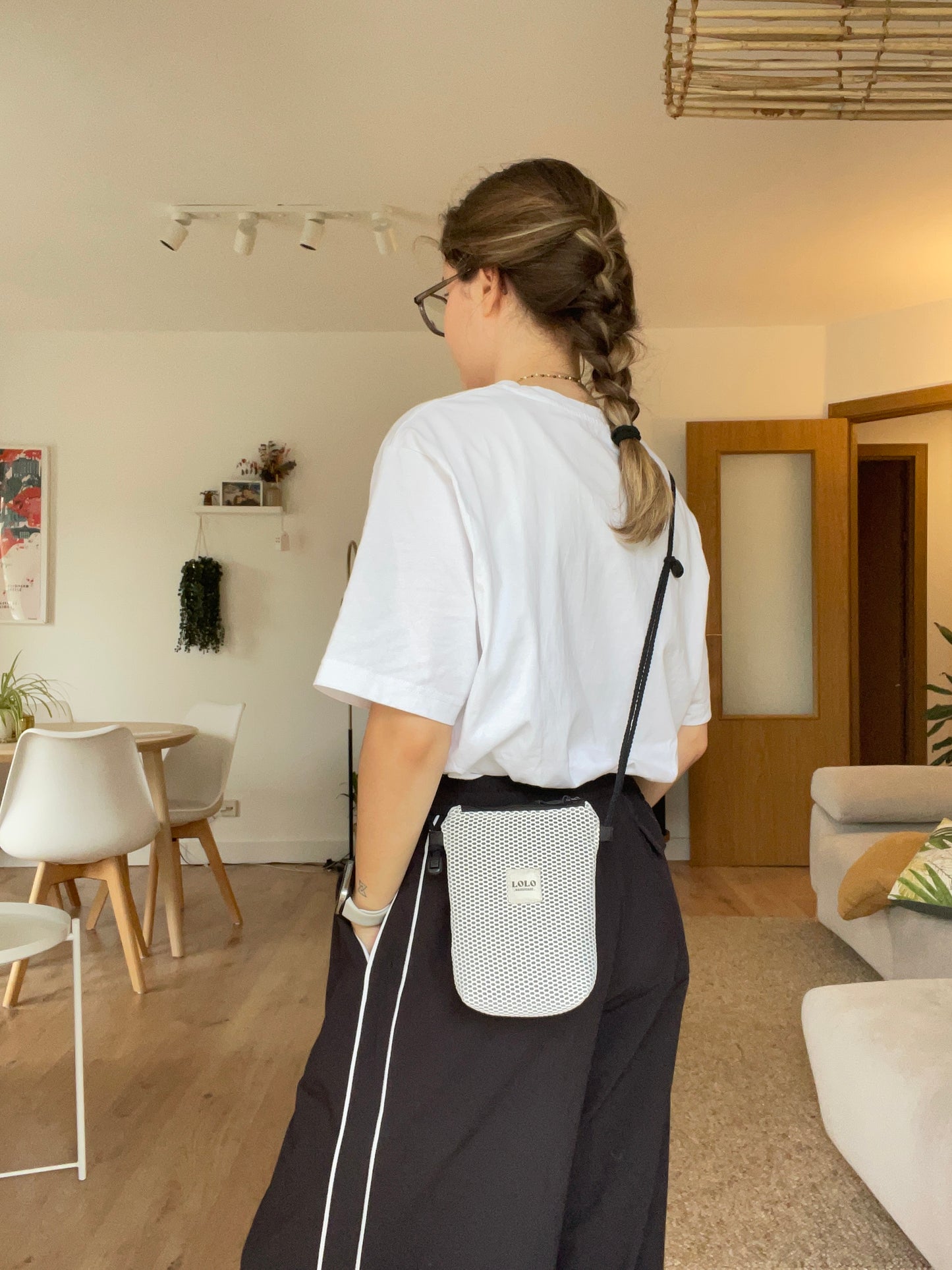 Bolso porta móvil malla 3D blanco