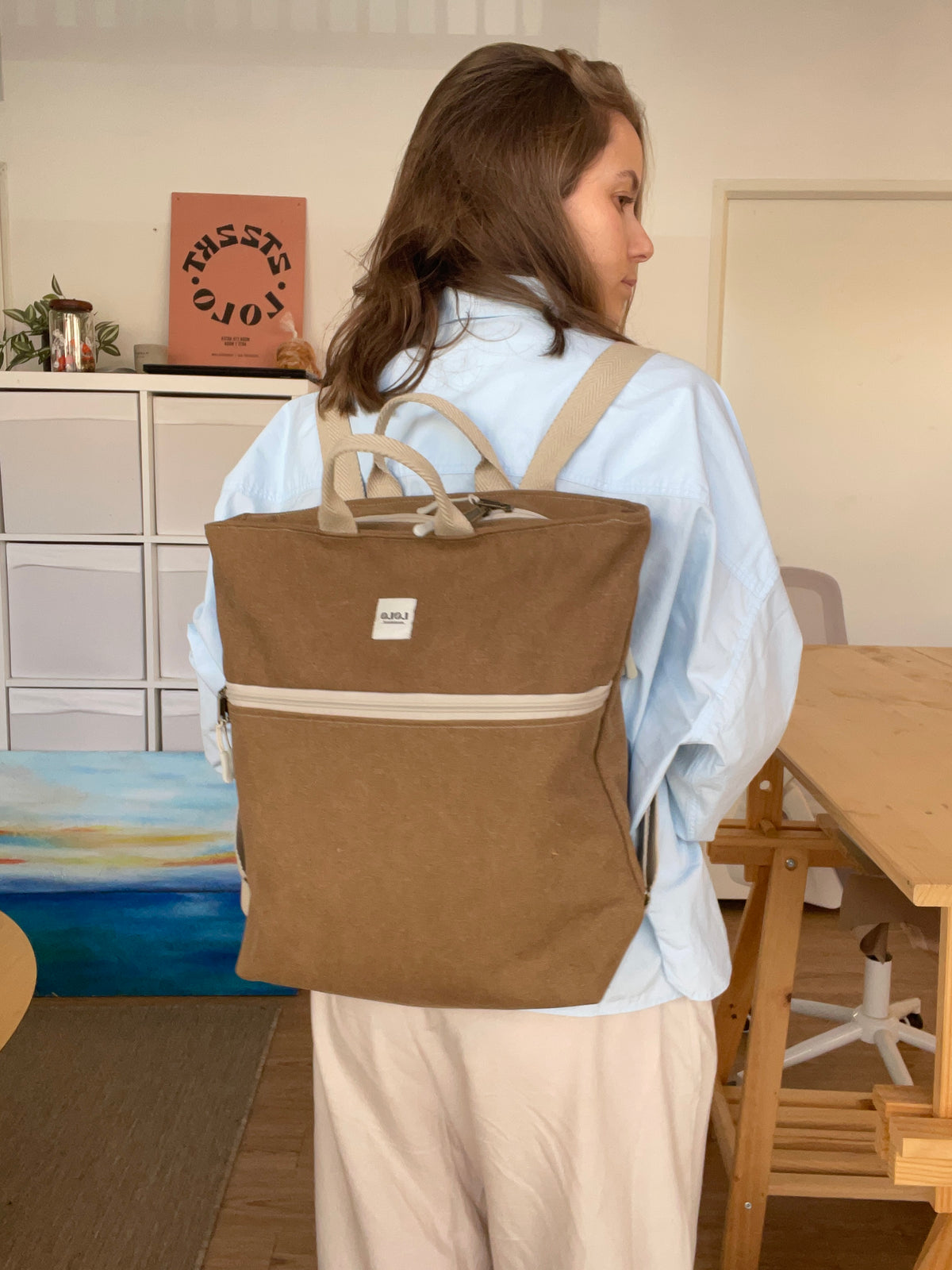 Mochila marrón jaspeado