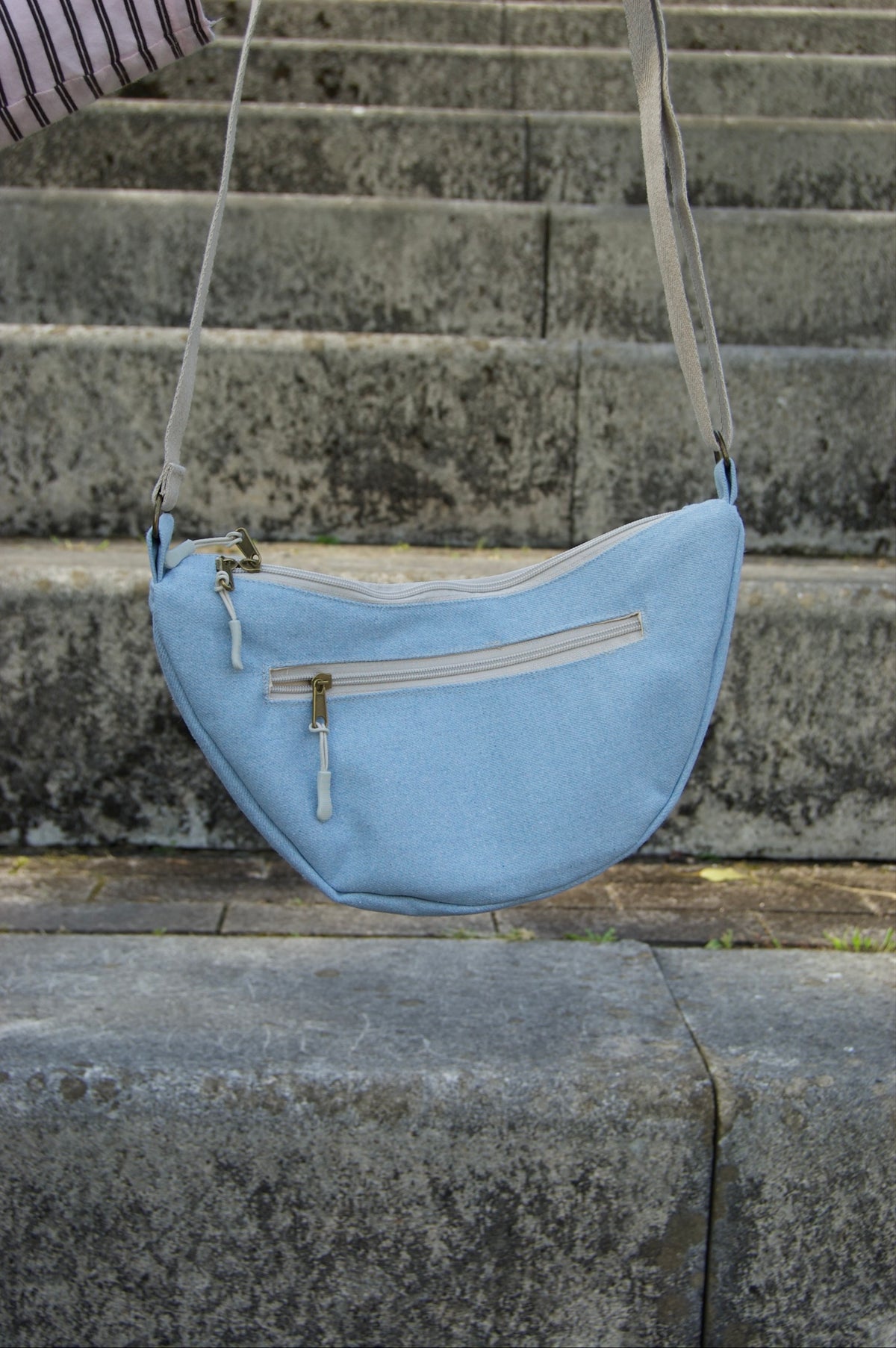 Bolso moon tejano claro