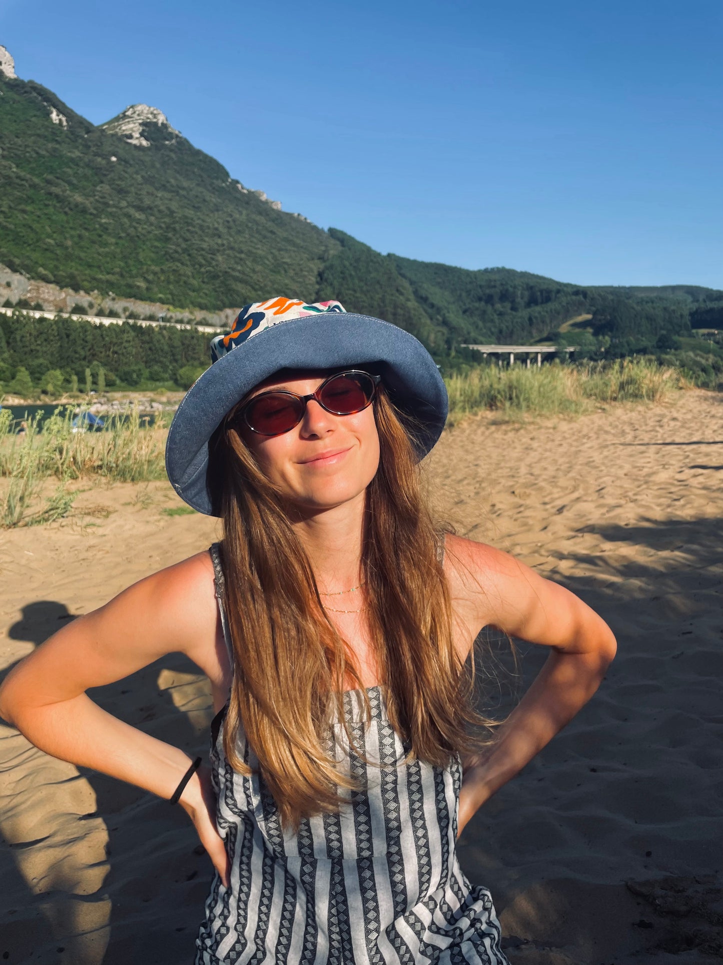 Bucket hat loreak