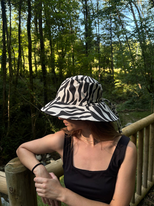 Bucket hat cebra