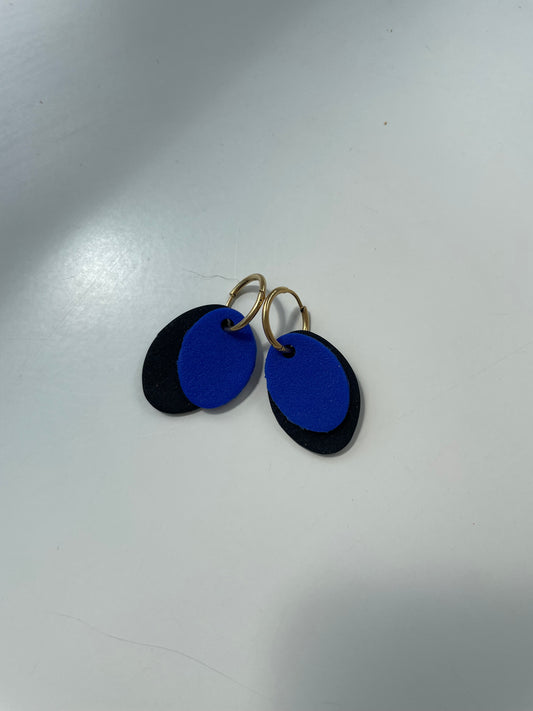 Óvalo dúo negro y azul eléctrico