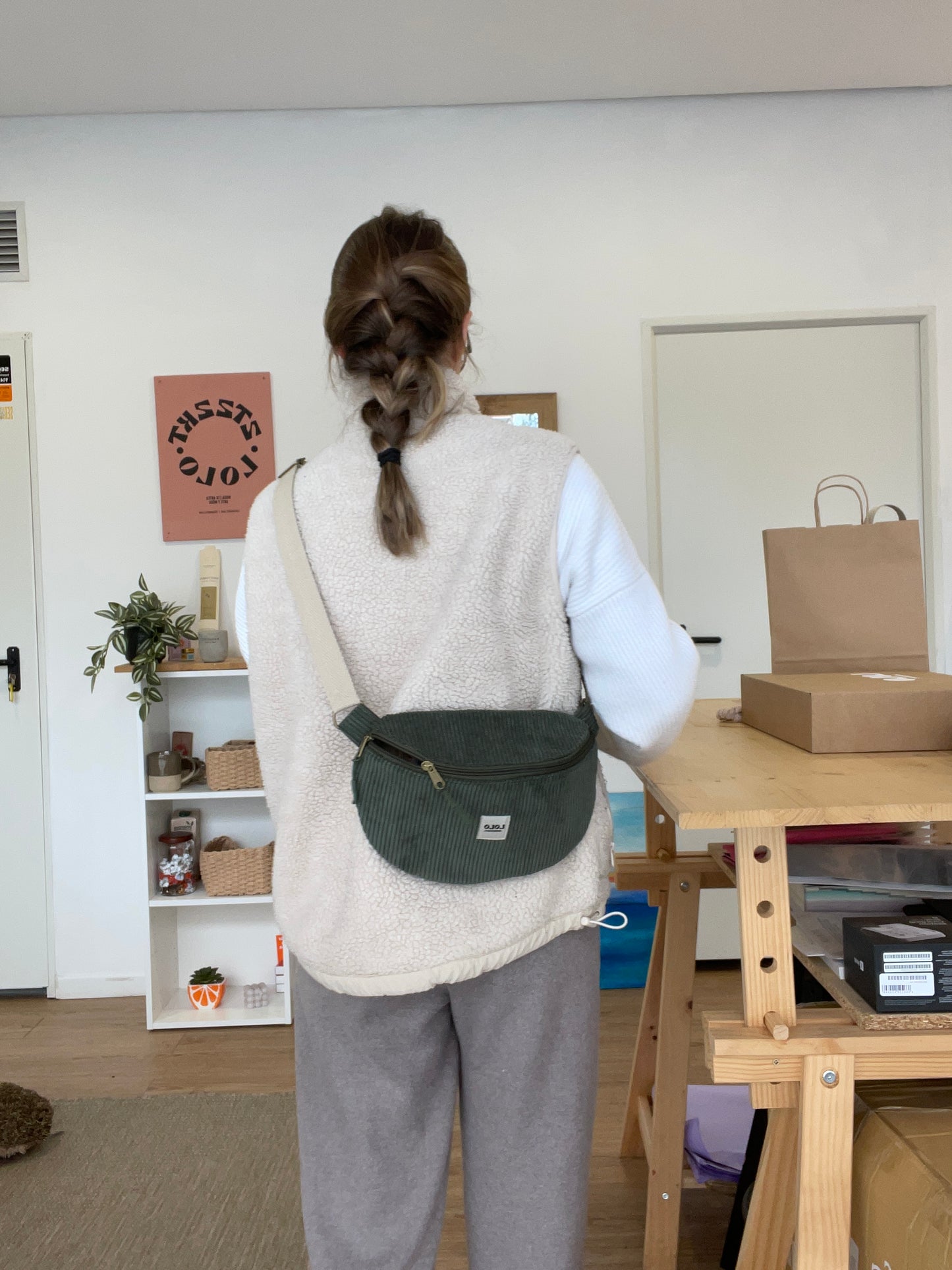 Riñonera XL verde pana