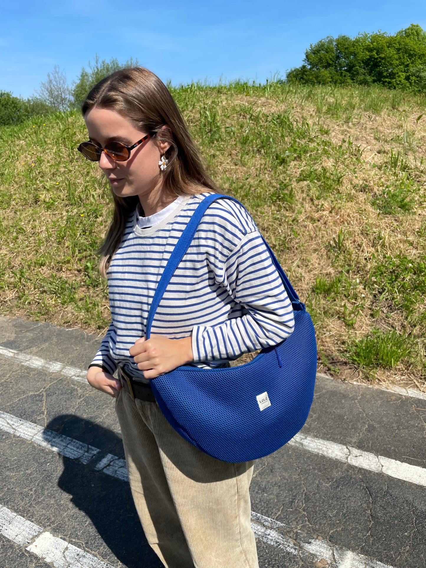 Bolso moon XL malla azul eléctrico
