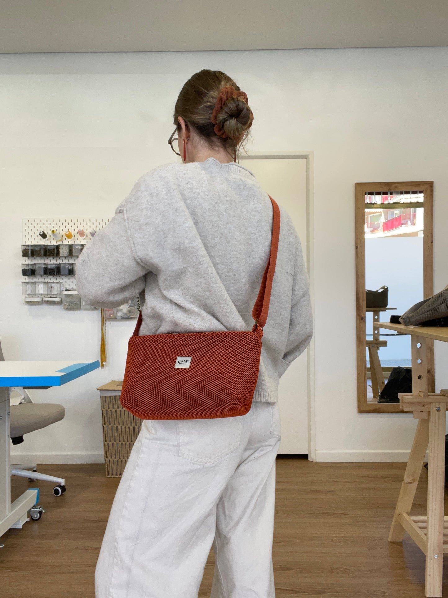 Bolso rectangular malla 3D total teja