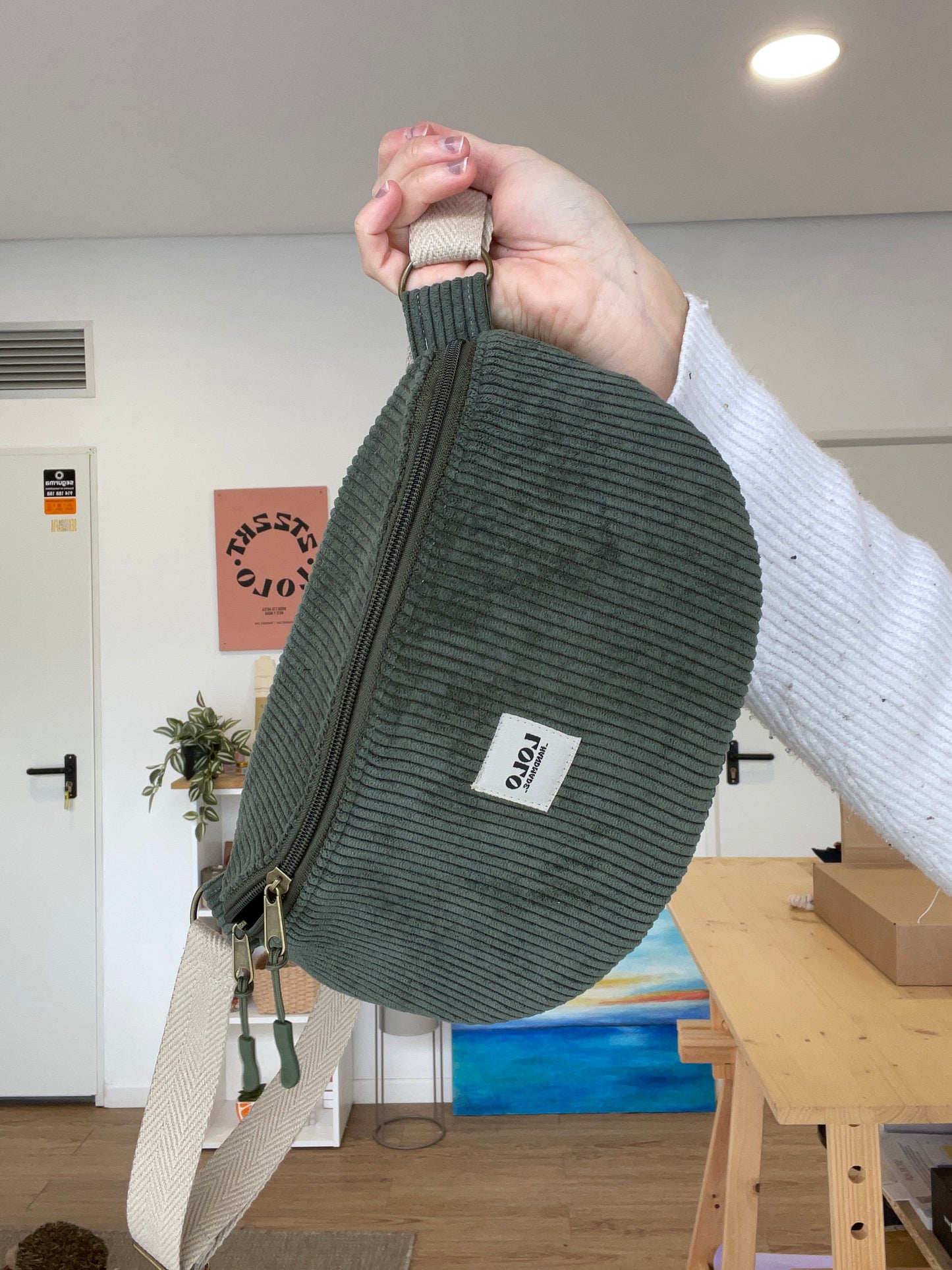 Riñonera XL verde pana