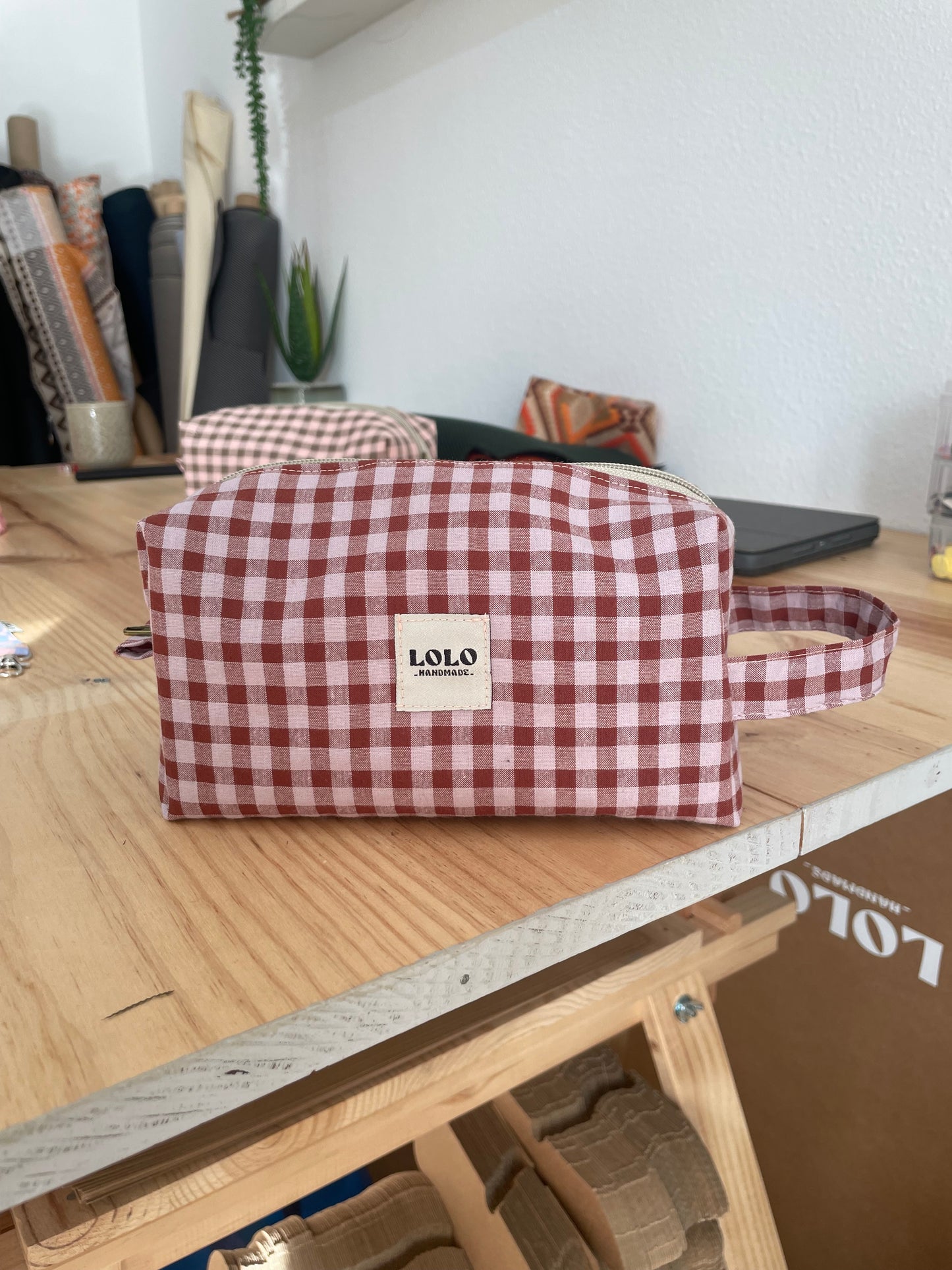 Neceser vichy granate y rosa palo