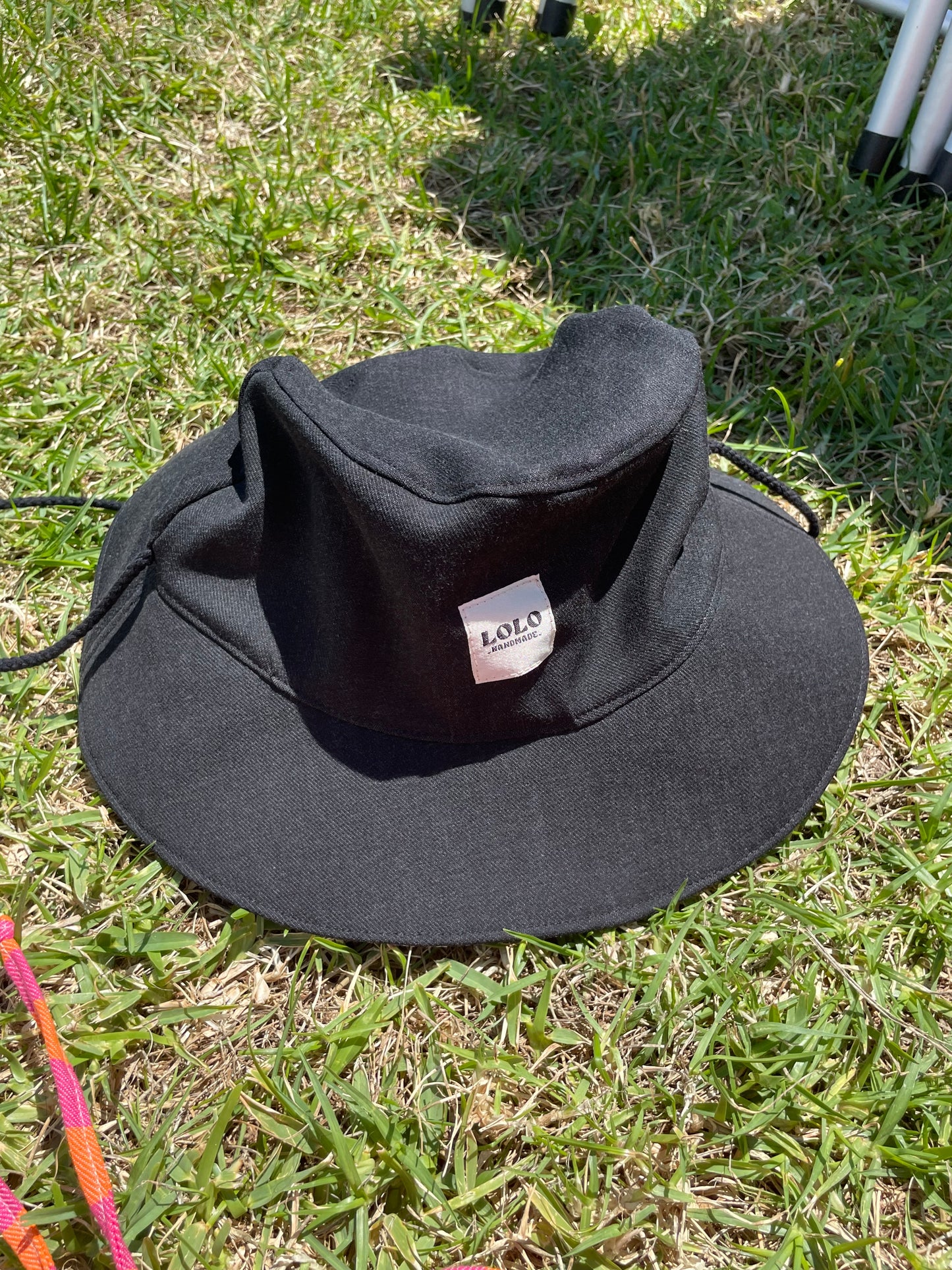 Bucket hat negro denim