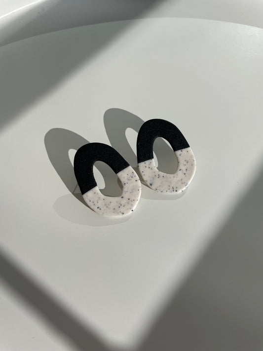 Leize negro blanco virutas