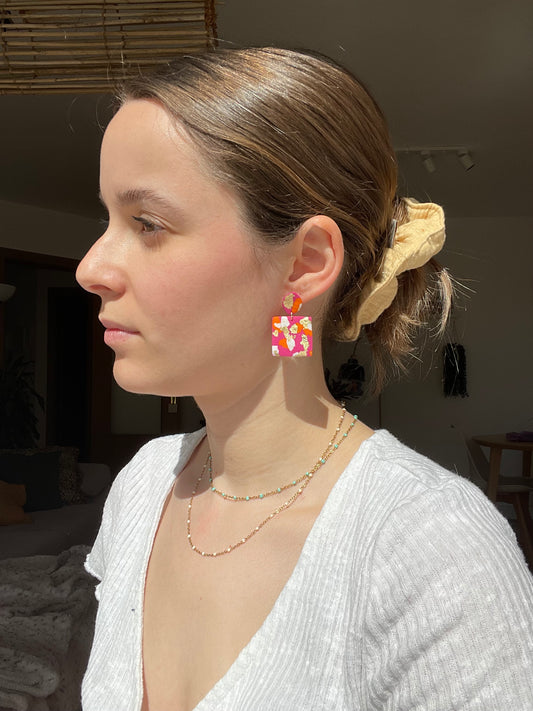 Cuadrado tie dye rosa