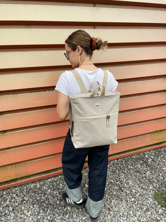 Mochila softshell beige