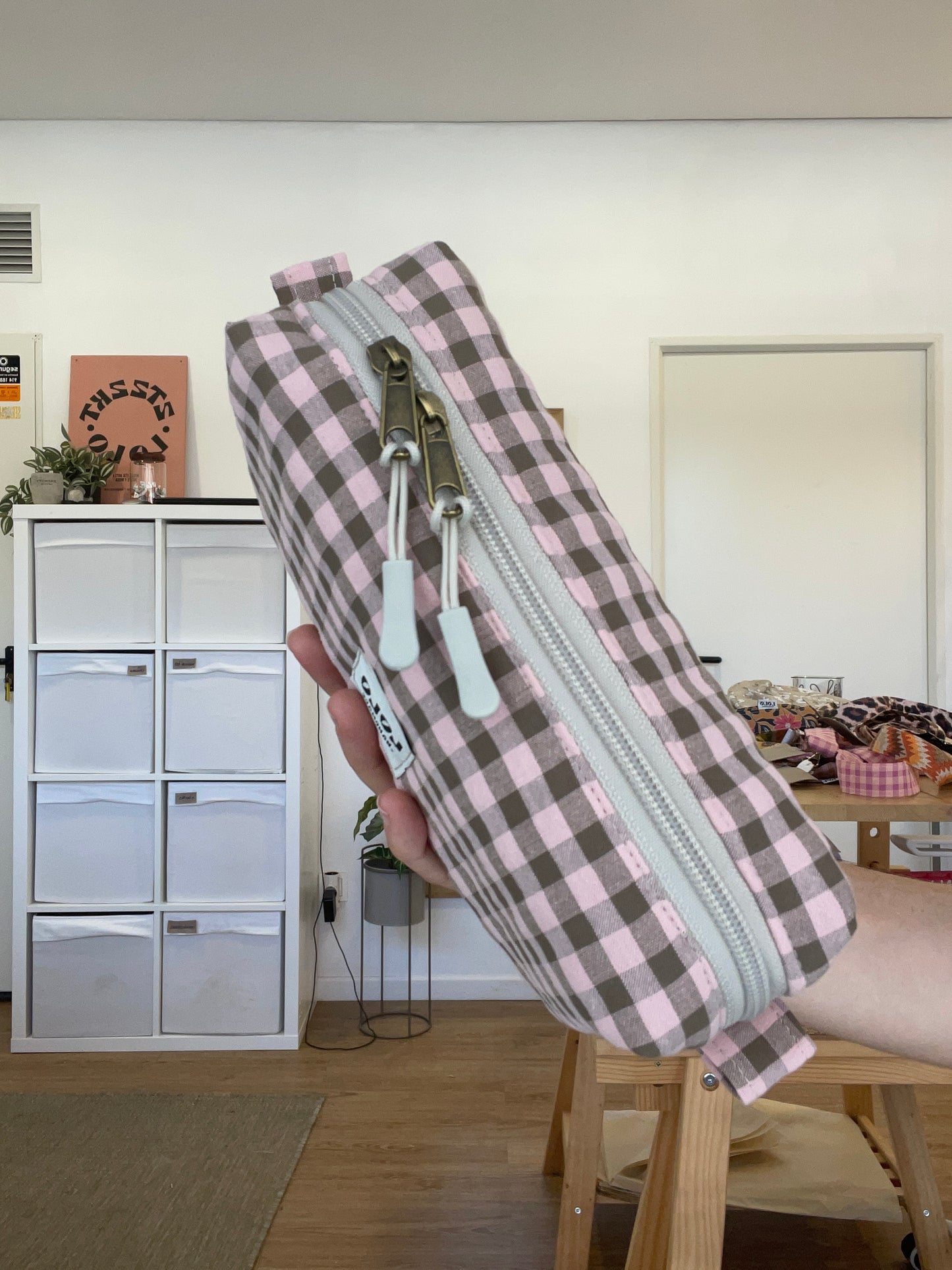 Estuche vichy verde y rosa