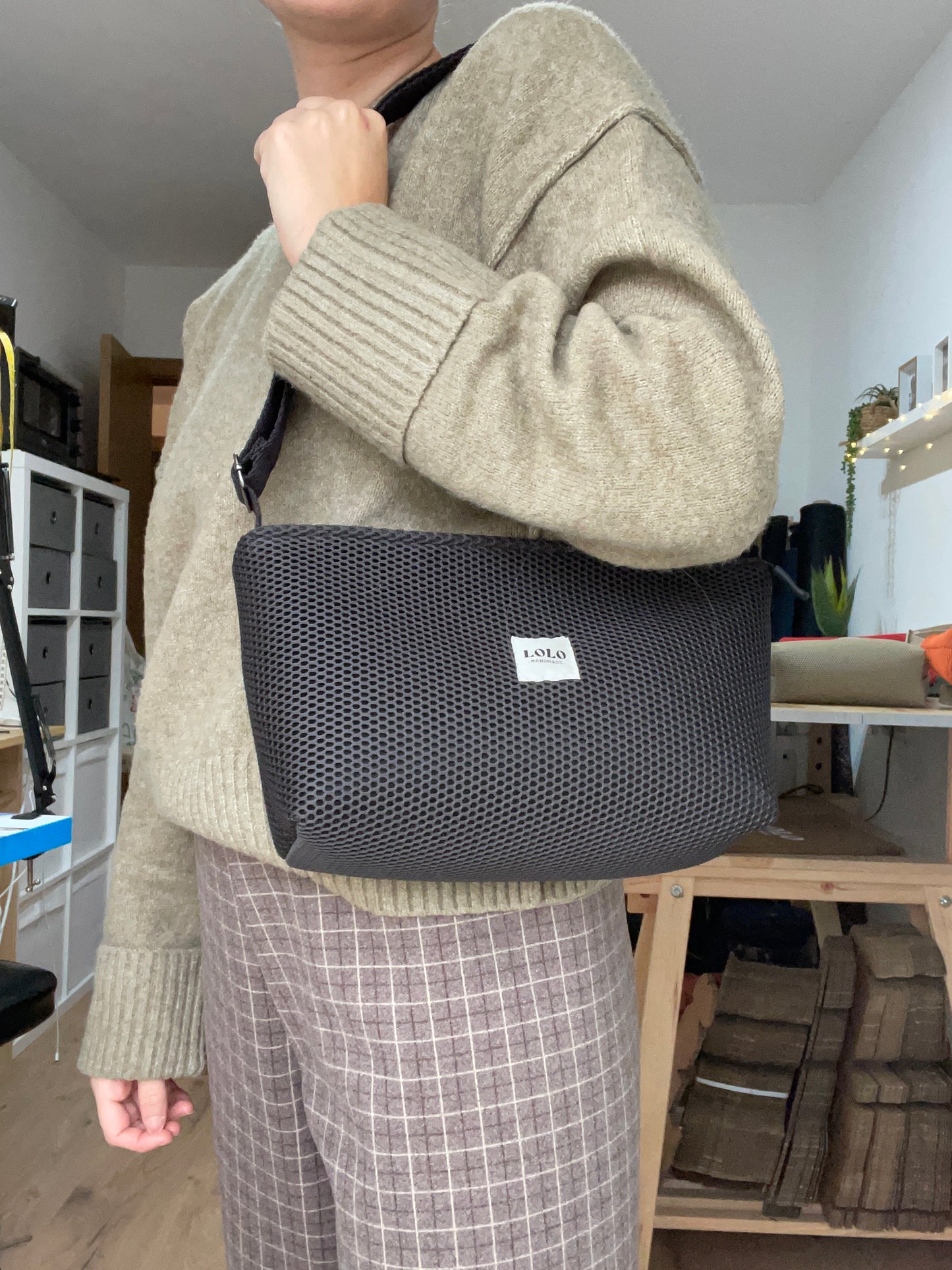 Bolso rectangular malla 3D negro