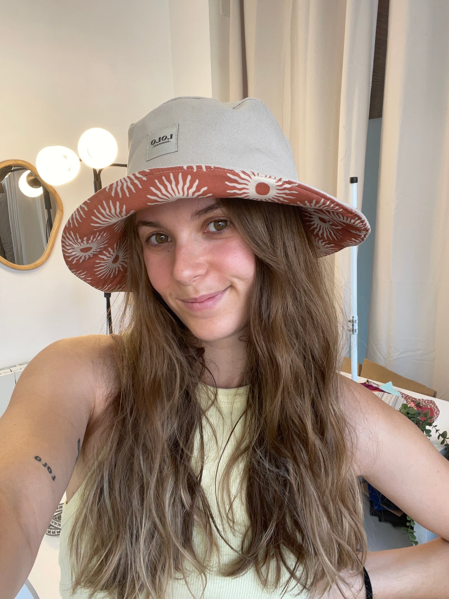 Bucket hat beige